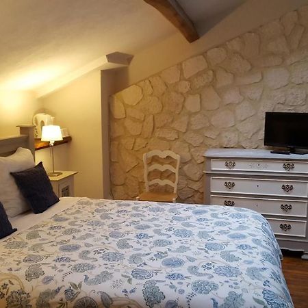 Les Tilleuls Bed and Breakfast Saint-Pé-Delbosc Esterno foto