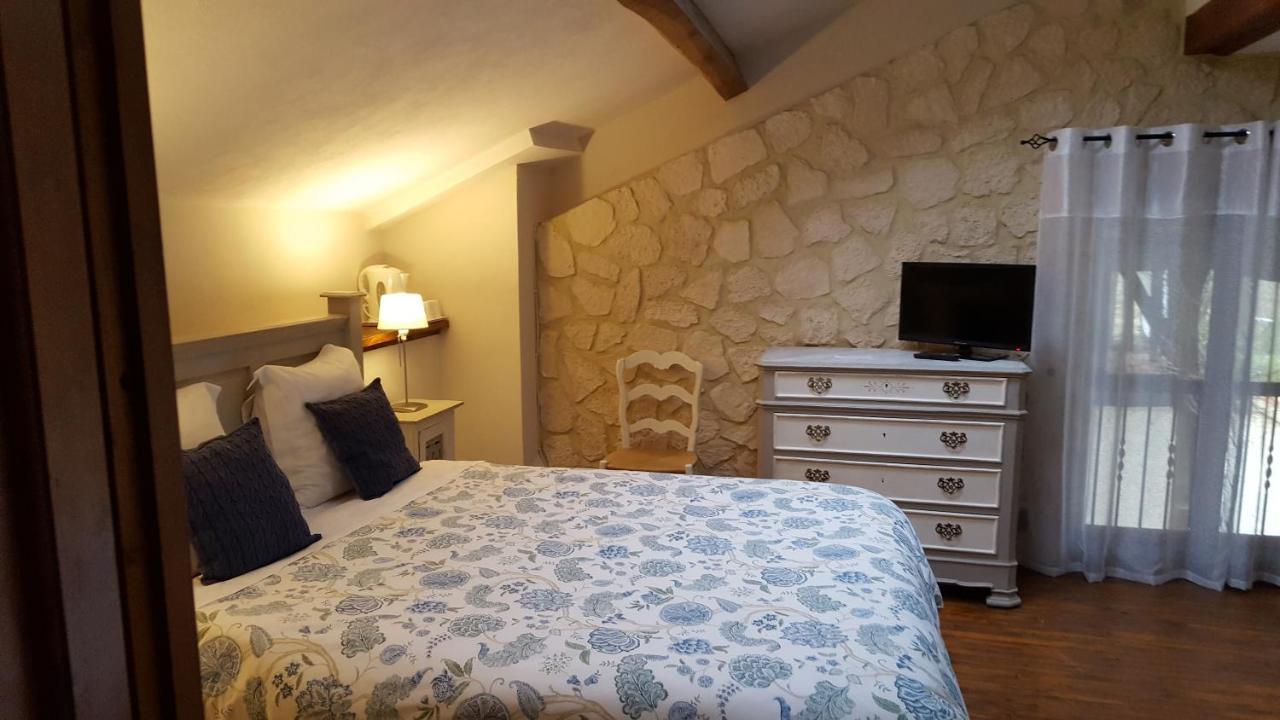 Les Tilleuls Bed and Breakfast Saint-Pé-Delbosc Esterno foto